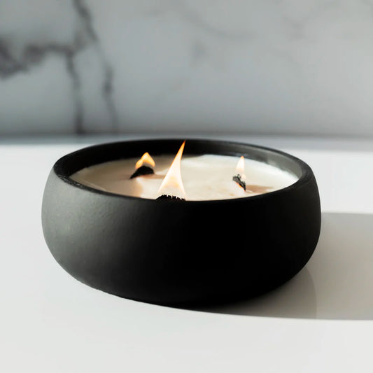 Vide Noir Candle